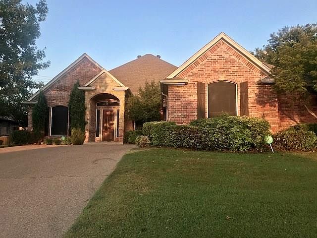 1st image of 1205 Thistle Hill Trl