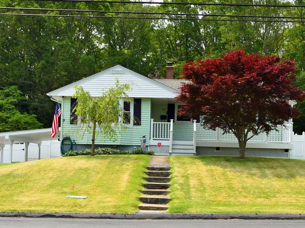 107 Park Avenue Extension, Montville, CT 06382