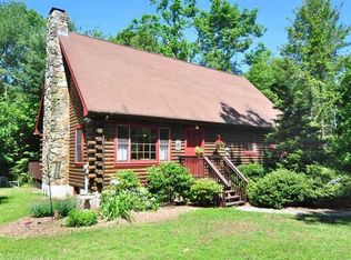 5 W Lakeview Dr, Granby, CT 06035