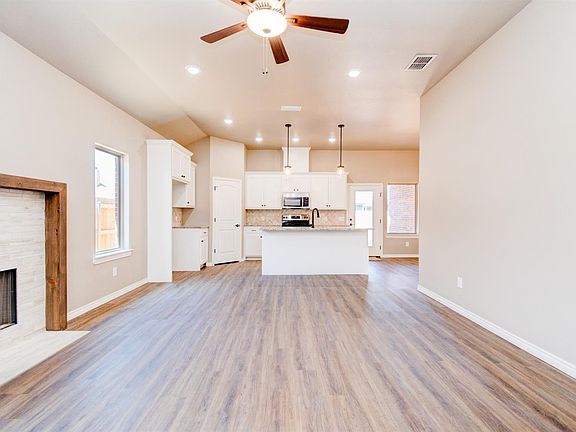 4th image of 5834 Kemper Ave