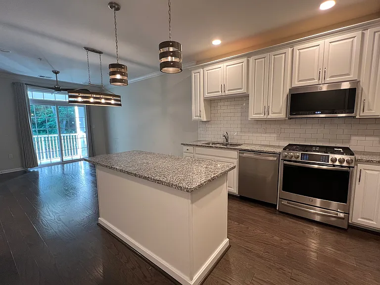 23235 Milltown Knoll Sq #110 — Photo 6