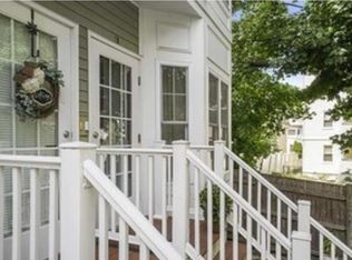3 Louis Ter #3, Dorchester Center, MA 02124