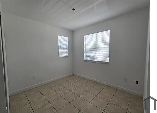 1661 SE 29th Ct #203 — Photo 5