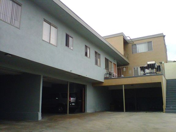 3rd image of 305 Loma Vista St APT 02