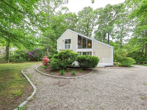 4 Marway, Mashpee, MA 02649