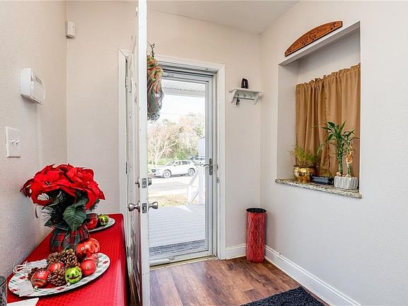 4th image of 1517 Jamaica Ave