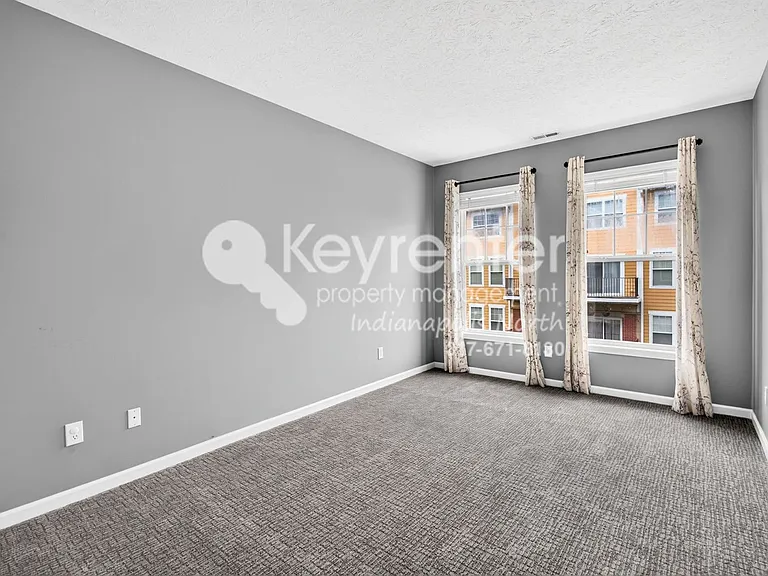 6589 Reserve Dr — Photo 9