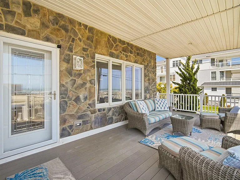 815 E Brigantine Ave #7 — Photo 26