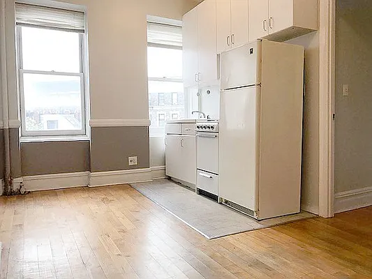 Rented by AJ Clarke | media 10