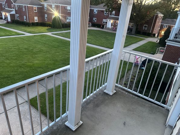 (undisclosed Address)