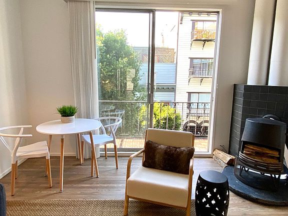 4th image of 480 Vallejo St APT 4