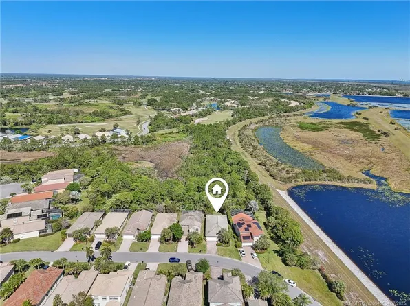 3796 NW Deer Oak Dr, Jensen Beach, FL 34957