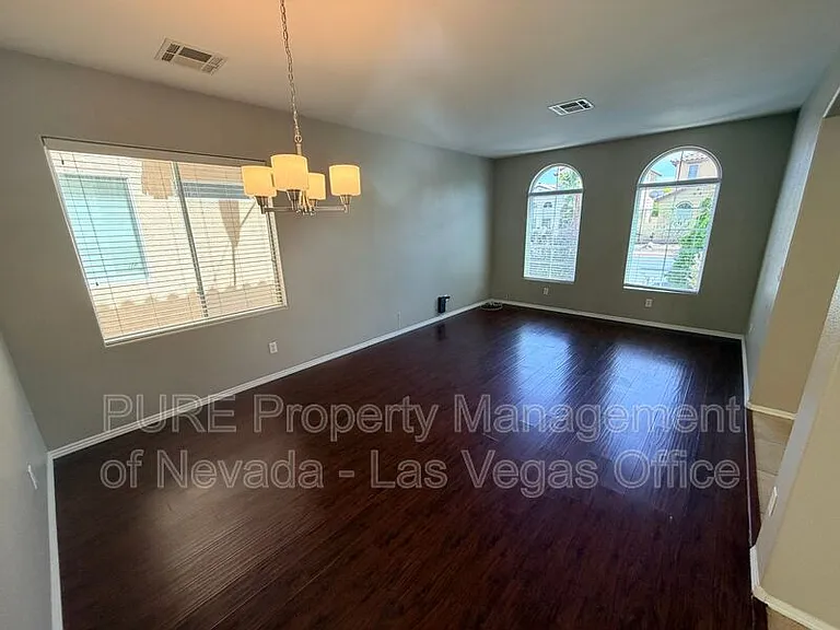 4320 Laguna Garden Ave — Photo 8