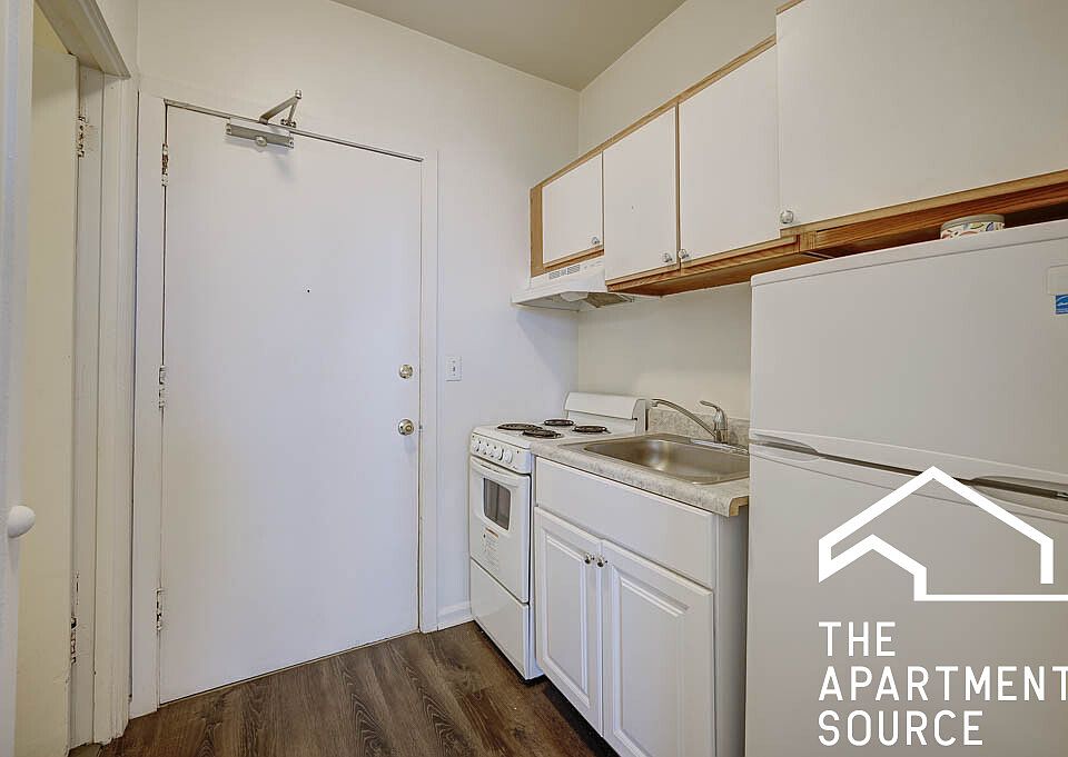 1st image of 3957 N Irving Park #306