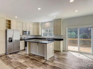 143 Indian Paintbrush Ln #38, Alexander, NC 28701