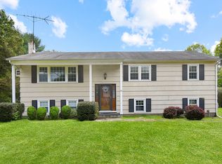 29 Thistle Rd, Norwalk, CT 06851
