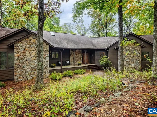 1228 Laurel Springs Dr, Wintergreen Resort, VA 22967