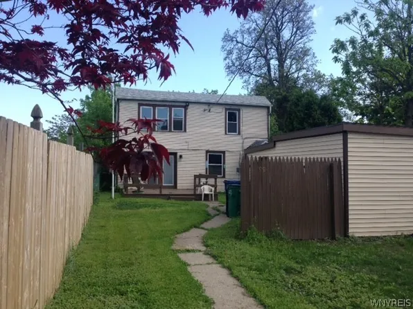 99 Farmer St, Buffalo, NY 14207
