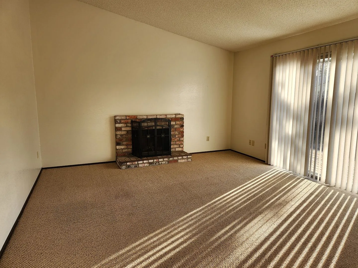 4 bed/ 2 bath in Rohnert Park — Photo 3