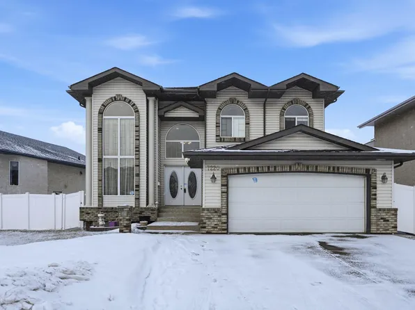 7220 161st Ave NW, Edmonton, AB T5Z 3T7