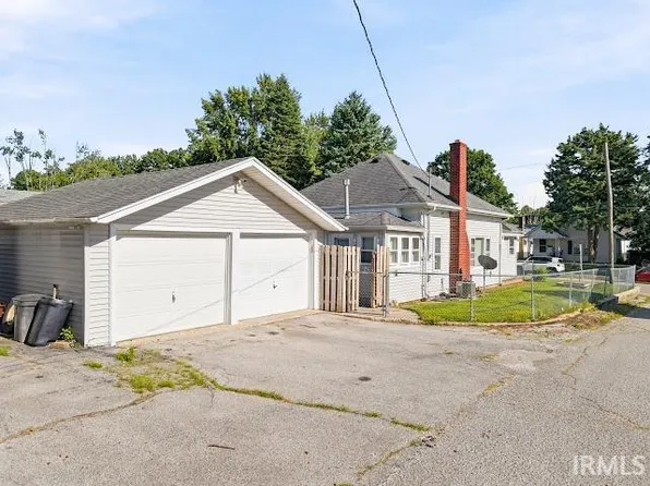 415 E Bradford St, Marion, IN 46952