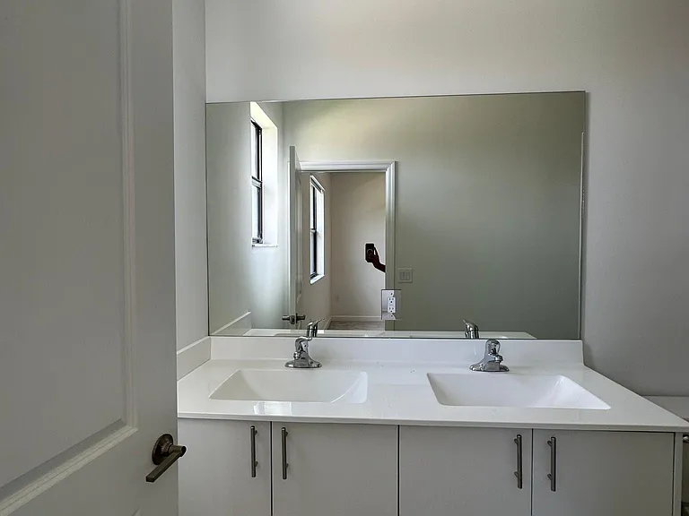 28471 SW 132nd Ct — Photo 12
