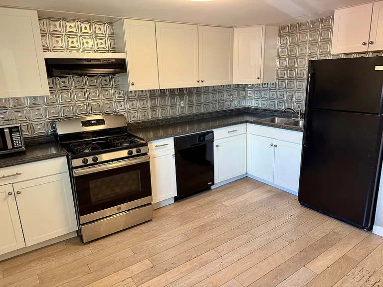 Modern Kitchen
