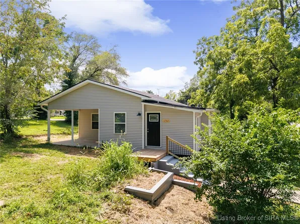 1202 Naghel Street, New Albany, IN 47150