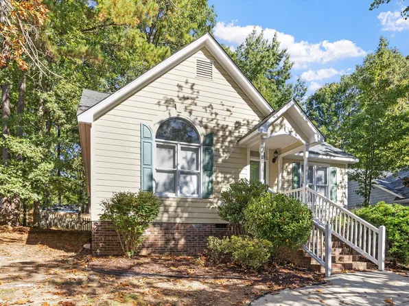 2816 Isabella Dr, Raleigh, NC 27603