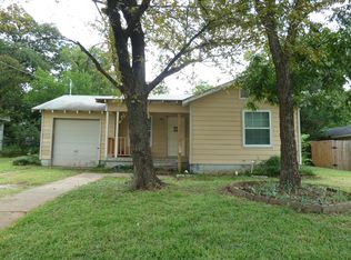 2845 Halbert St, Fort Worth, TX 76112
