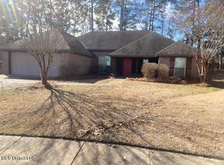 205 Glensview Cv, Brandon, MS 39047