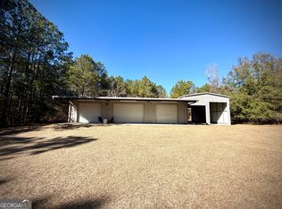 114 Ohoopee Rd, Adrian, GA 31002