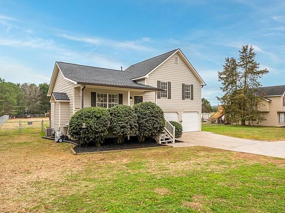 2nd image of 961 Sugar Valley Rd SW