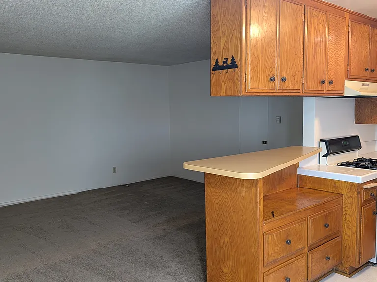 Providencia Apts — Photo 19