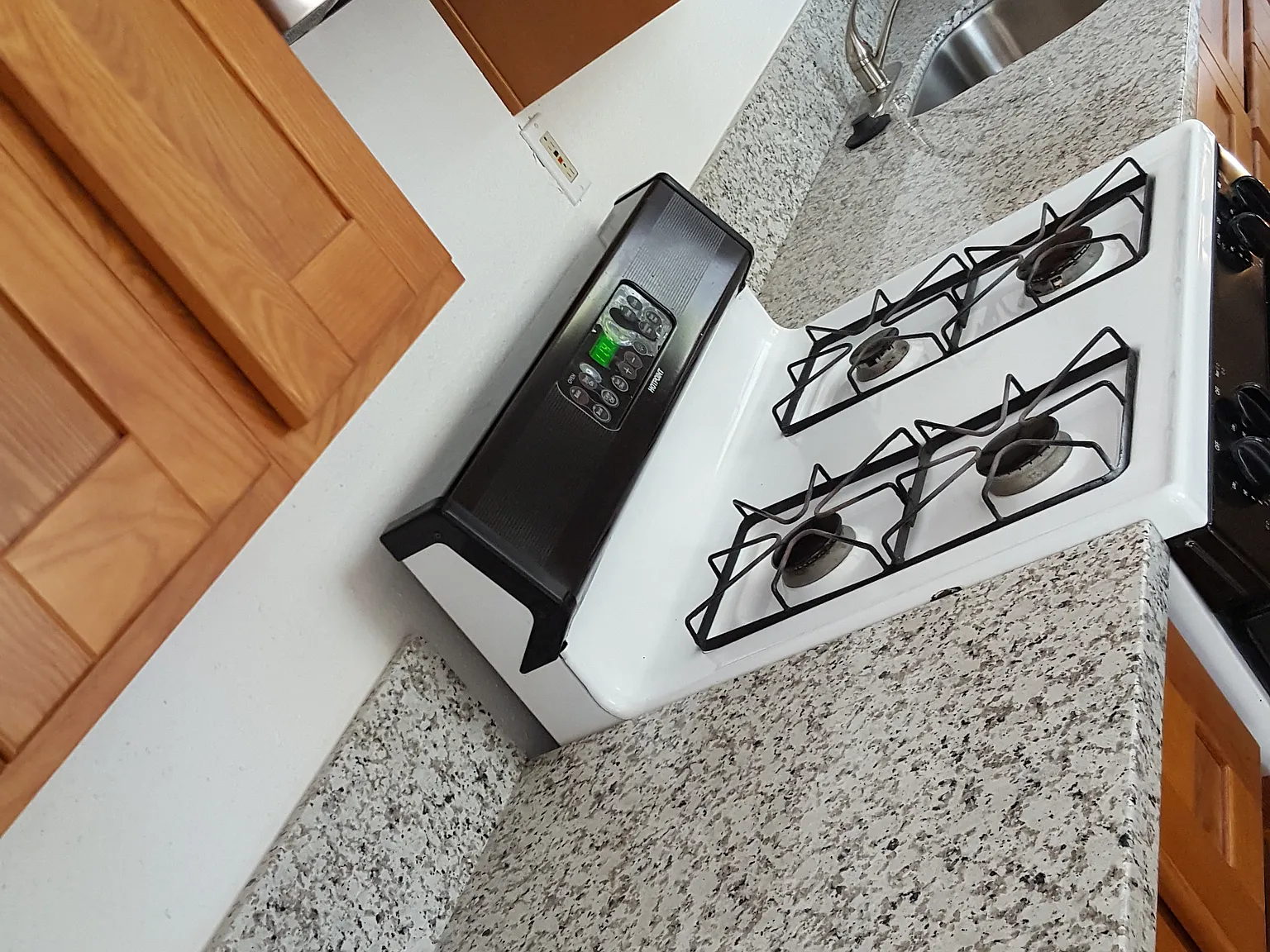 2 bed, 500 sqft, $1,450 — Photo 2