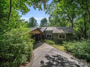 142 Mine Mountain Dr, Pisgah Forest, NC 28768
