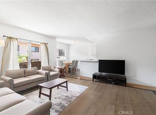 5403 Newcastle Ave APT 69, Encino, CA 91316