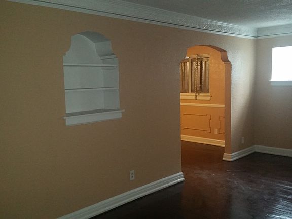 5th image of 14441 Saint Marys St