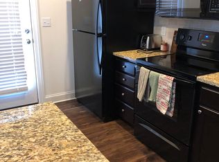 693 Brentwood Dr, Lititz, PA 17543