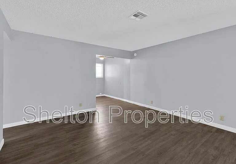 6022 S 3rd St #2 — Photo 6