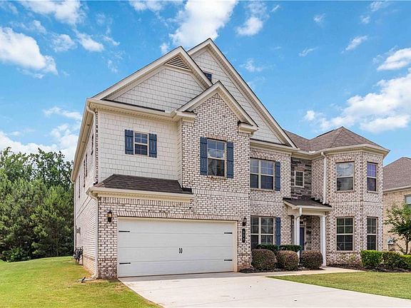 2nd image of 520 Coventry Way