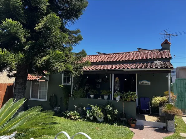 2376 Locust Ave, Long Beach, CA 90806