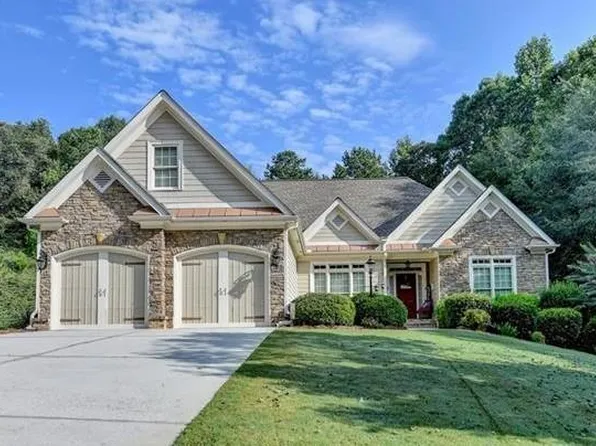 607 Richmond Pl, Loganville, GA 30052