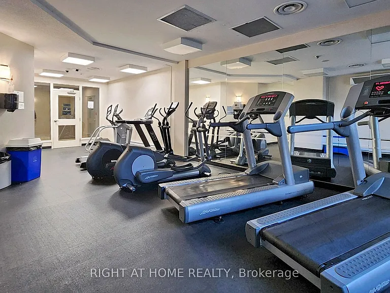35 Empress Ave #207 — Photo 37