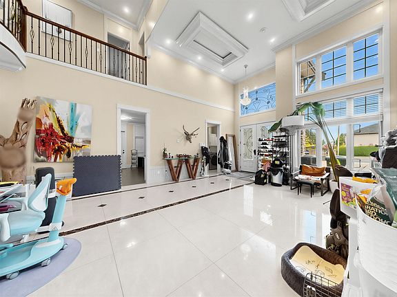 4th image of 5260 Francis Rd