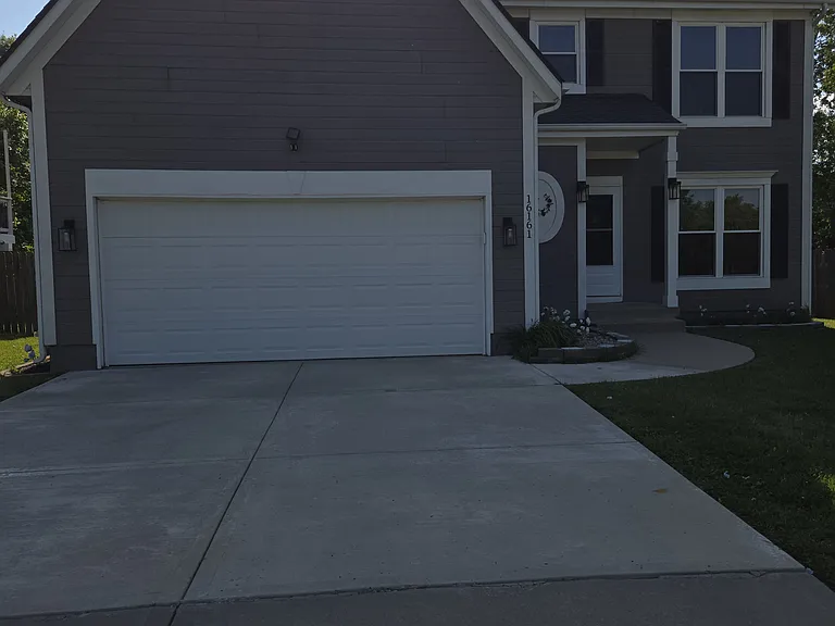 16161 S Mahaffie St — Photo 2
