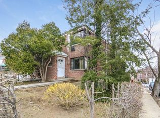 206 1st St, Yonkers, NY 10704