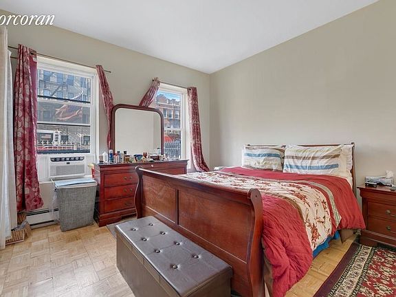 3rd image of 1646 Saint Johns Pl