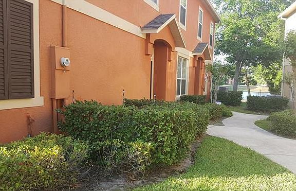 2nd image of 2911 Pine Oak Trl