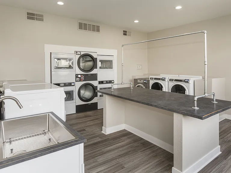 Laundry Center